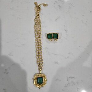 Susan Shaw London Set in Green Crystal